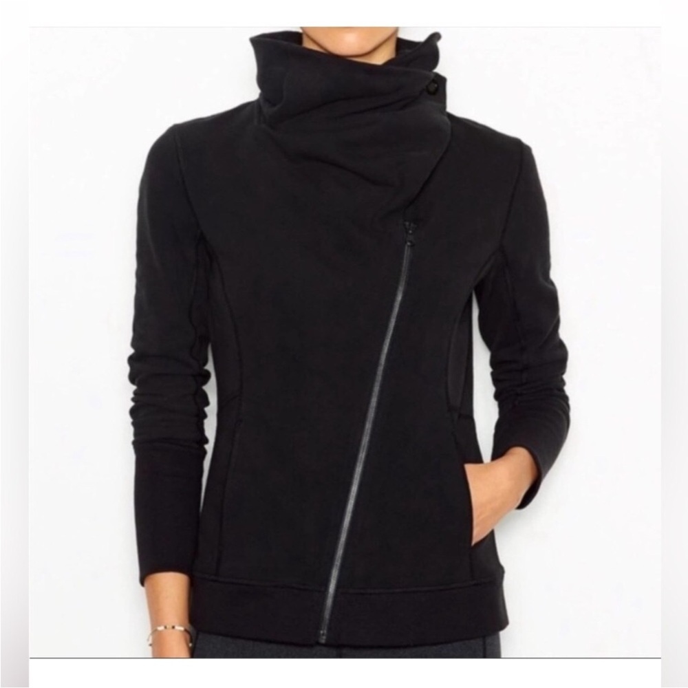 Lucy Hatha black athletic jacket with asymmetrical zipper Size XS